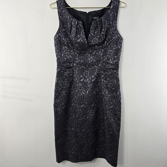 Adrianna Papell Dresses & Skirts - Adrianna Papell Old Hollywood Glamor Lace Print Sleeveless Ruched Sheath Dress 6
